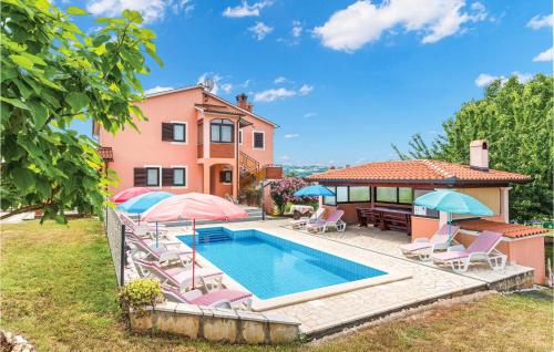 Lovely Home In Labin With Wifi