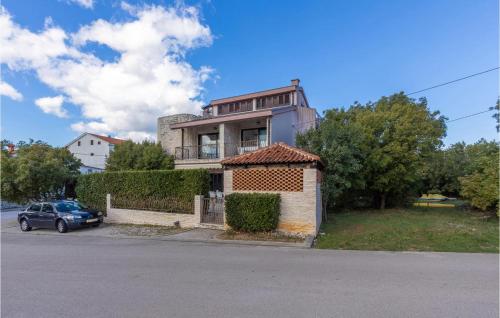 Nice Apartment In Jadranovo With Kitchen Nice Apartment In Jadranovo With Kitchen