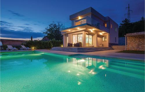 Awesome Home In Crikvenica With Wifi