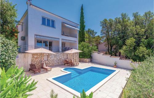Amazing Home In Crikvenica With Wifi