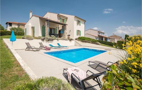 Cozy Home In Baredine With House A Panoramic View Cozy Home In Baredine With House A Panoramic View