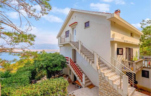 Nice Apartment In Bosana-Pag With Wifi