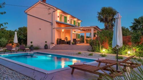 Villa Crassula with pool on island Krk