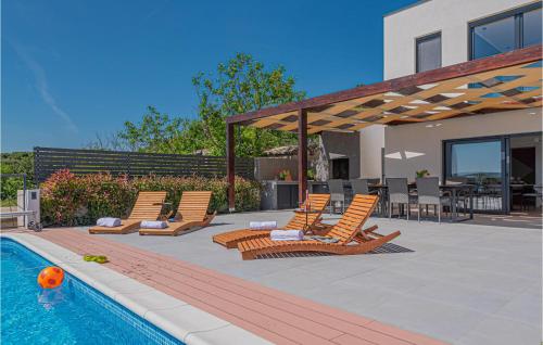 Lovely Home In Sibenik With House Sea View Lovely Home In Sibenik With House Sea View