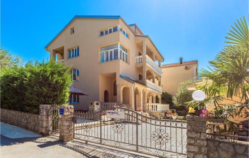Nice Apartment In Malinska With Wifi