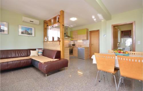 Amazing Home In Maslenica With Kitchen Amazing Home In Maslenica With Kitchen