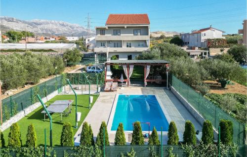 Awesome Home In Split With Wifi
