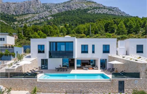 Pet Friendly Home In Omis With Sauna Pet Friendly Home In Omis With Sauna