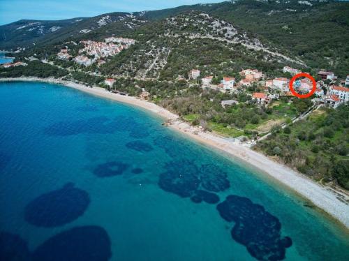 Ferienhaus ADRIENNE 100m vom Strand