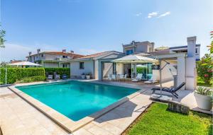 Lovely Home In Banjole With Wifi