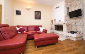 Lovely Apartment In Rovinj With Kitchen