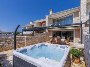 Holiday Home Sv- Ivan 1 by Interhome