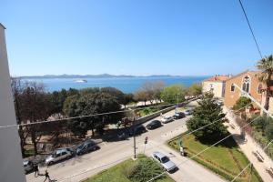 Vera Apartments with Sea view and Old town view