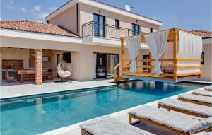 Gorgeous Home In Vrana