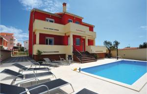 Lovely Home In Pakostane With Wifi