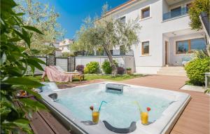 Beautiful Home In Rovinj With Wifi