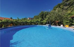 Awesome Apartment In Lovran With House Sea View