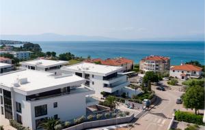 Beautiful Apartment In Malinska