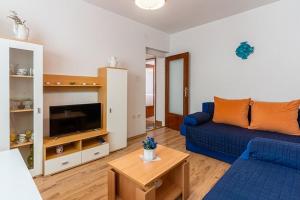 Apartment in Cres with Terrace, Air condition, WIFI, 5205-1