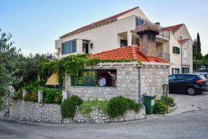 Curic apartments