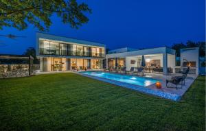 Amazing Home In Modrusani With Sauna