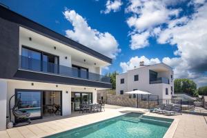 Vila Aura