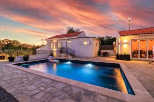 House Scaena