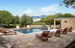 Beautiful Home In Pag
