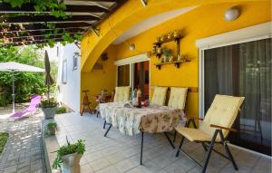 2 Bedroom Nice Apartment In Baska