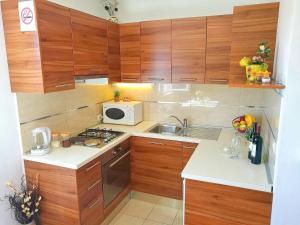 Apartments Kola - Two Bedroom Apartment with Balcony and Sea View 2