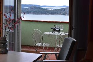 Moonshine apartment with magnificent view