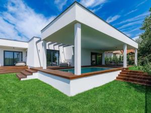 Holiday House with Pool Casa Lavanda