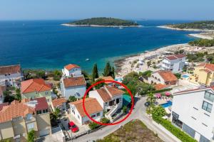 Apartments by the sea Zecevo Rtic, Rogoznica - 10334