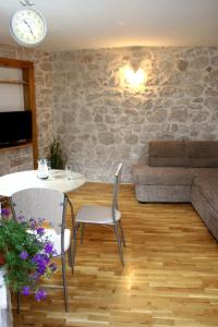Apartment Roka