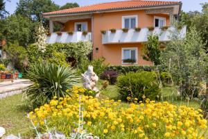 Apartments ADELA