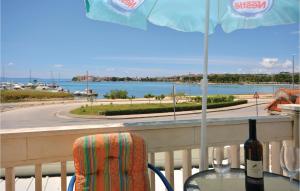 Lovely Apartment In Podstrana With Wifi
