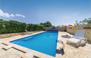 Beautiful Apartment In Vrana With Wifi