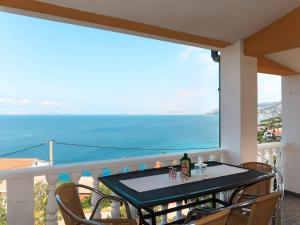 Apartment Daniel-2 by Interhome