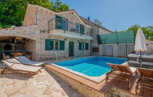 3 Bedroom Awesome Home In Sumet