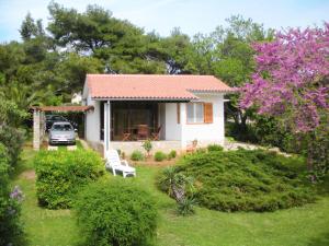 Holiday Home Margit by Interhome