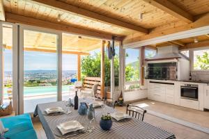 Panoramic Leisure Retreat