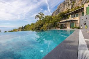 VILLA 2M