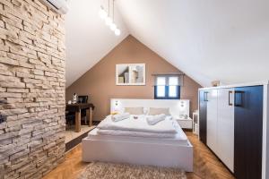 Apartments Donat