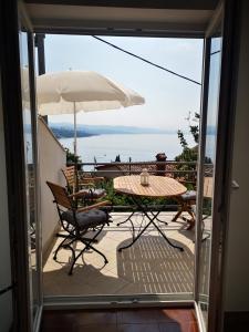 New cosy apartments with private parking