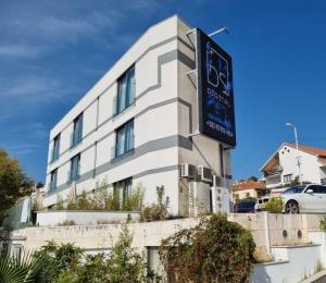 Hotel Jona