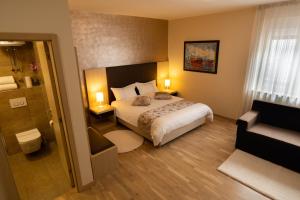 Scallop Rooms self check-in