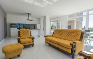 Awesome Home In Kozino With Kitchen