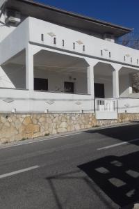 Apartments with a parking space Zubovici, Pag - 17403