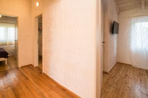 Holiday house 4770-1 for 8 pers. in Vrbnik