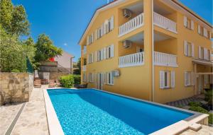 Cozy Apartment In Baska With Wifi